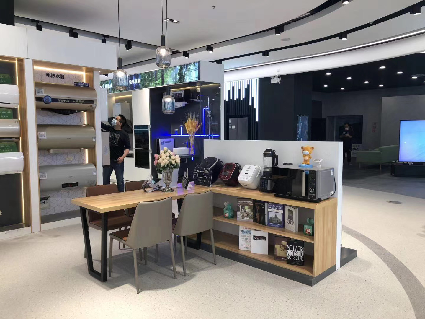 2020 惠而浦旗艦店店裝